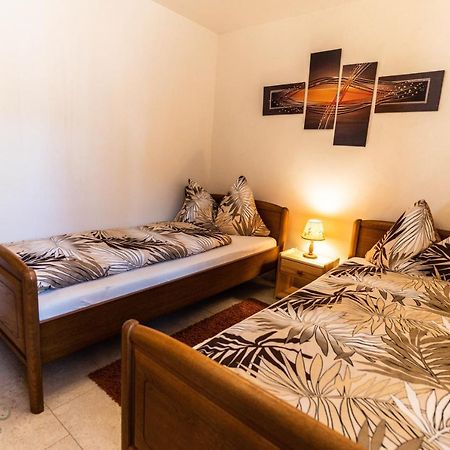 Haus Birchi, Fiesch 3.5-Zimmerwohnung Birchi מראה חיצוני תמונה