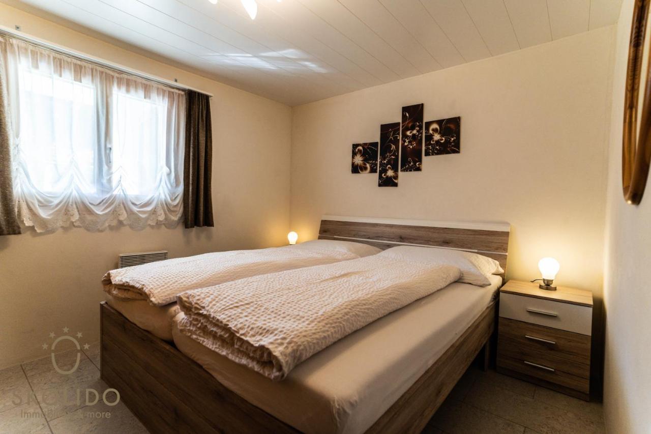 Haus Birchi, Fiesch 3.5-Zimmerwohnung Birchi מראה חיצוני תמונה